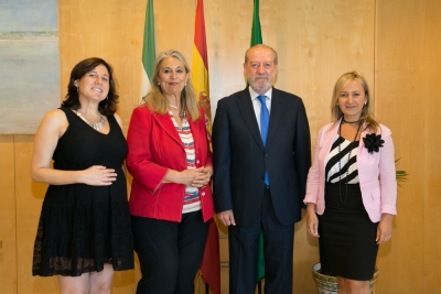 Villalobos recibe a Ana Llopis, presidenta de la Asociaci&oacute;n Hispalense de Mujeres Empresarias