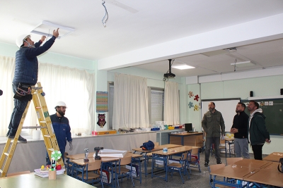 El Ayuntamiento de Gines capta 90.000&euro; de fondos europeos para la instalaci&oacute;n de placas fotovoltaicas y la renovaci&oacute;n de luminarias en el colegio &Aacute;ngel Campano