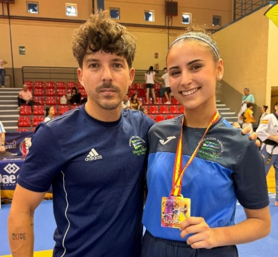 La pile&ntilde;a Adriana Avenda&ntilde;o, campeona  de Espa&ntilde;a Sub-21 de Taekwondo