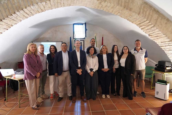 El Ayuntamiento de Mairena y AEMA se unen para conectar a estudiantes de cursos municipales con empresas que buscan talento