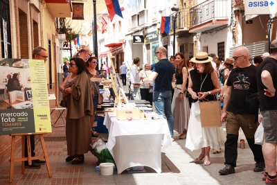 Tomares, capital andaluza de la fotograf&iacute;a en papel con el I Mercado de Foto