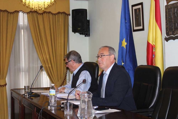 El Ayuntamiento de San Juan invierte alrededor de 200.000 euros en ayudas en educaci&oacute;n y deportes