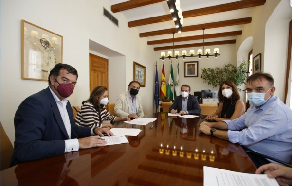 El Ayuntamiento de Mairena y CaixaBank acuerdan el traspaso de Aljarafe Center por 5&rsquo;5 millones