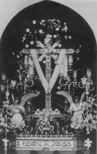 La Cruz de Arriba de Aznalc&oacute;llar recupera una imagen in&eacute;dita  73 a&ntilde;os despu&eacute;s