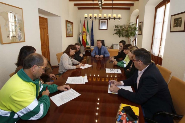 La ampliaci&oacute;n del mantenimiento de calles garantiza la condici&oacute;n de la plantilla municipal