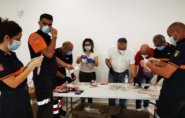 Bormujos comienza el reparto de casi 4.500 mascarillas a mayores de 65 a&ntilde;os en su domicilio
