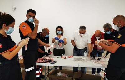 Bormujos comienza el reparto de casi 4.500 mascarillas a mayores de 65 a&ntilde;os en su domicilio