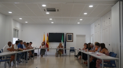 El Pleno de Castilleja da luz verde a un nuevo programa de empleo que permitir&aacute; la inserci&oacute;n laboral de personas mayores de 45 a&ntilde;os, gracias al Plan Contigo