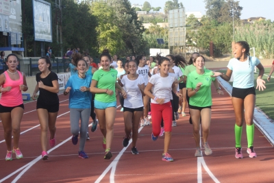 M&aacute;s de 800 personas participan en las actividades deportivas municipales