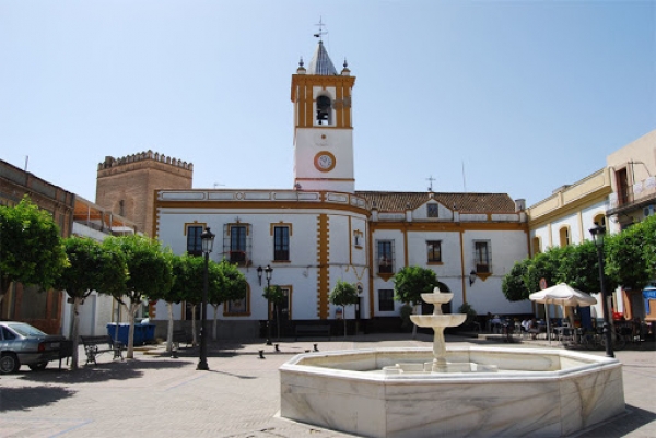 El Ayuntamiento de La Algaba reclama a la Junta m&aacute;s eficiencia en la ayuda a la dependencia