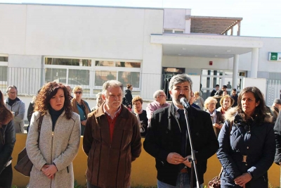 El alcalde de Coria del R&iacute;o muestra su preocupaci&oacute;n ante la reducci&oacute;n de personal en los Centros de Salud