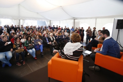 Lleno absoluto en la inauguraci&oacute;n de la Feria del Libro de Mairena