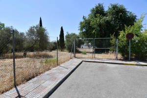 El Ayuntamiento de Tomares saca a la venta siete parcelas en la zona de Las Almenas