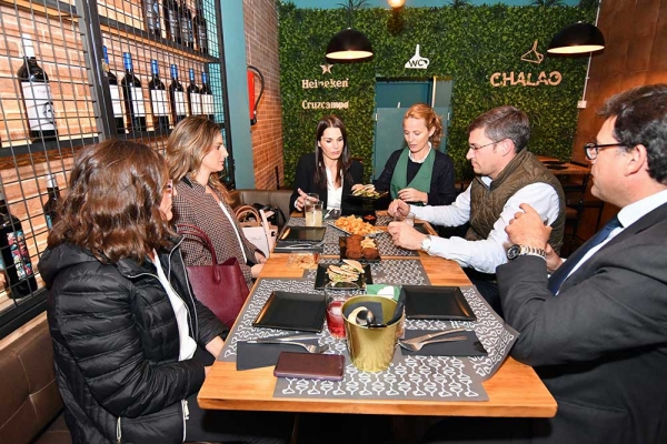 Arranca la VIII Ruta de la Tapa que convierte a Tomares durante 17 d&iacute;as en el centro del buen comer