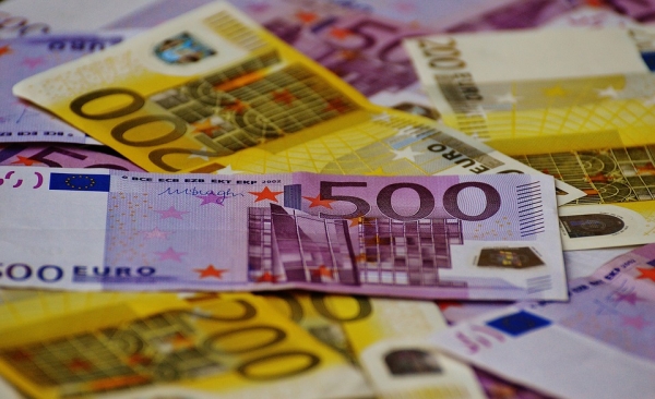 La Guardia Civil detiene al autor de cinco atracos a sucursales bancarias