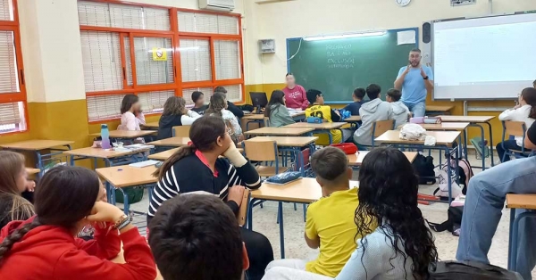 Puesta en marcha del programa socioeducativo Ra&iacute;ces en Pilas