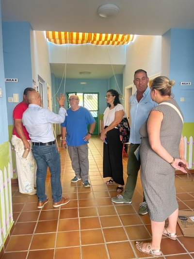 Las escuelas infantiles de Sanl&uacute;car la Mayor se preparan para la vuelta al cole